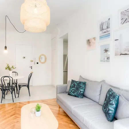#29 Gambetta Ac Sea View 2 Bedrooms 1min Walk To Promenade & Sea