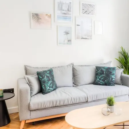 #29 Gambetta Ac Sea View 2 Bedrooms 1min Walk To Promenade & Sea Apartment